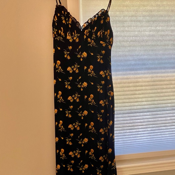 Reformation Fawn Floral Midi Dress Parma - Picture 5 of 11